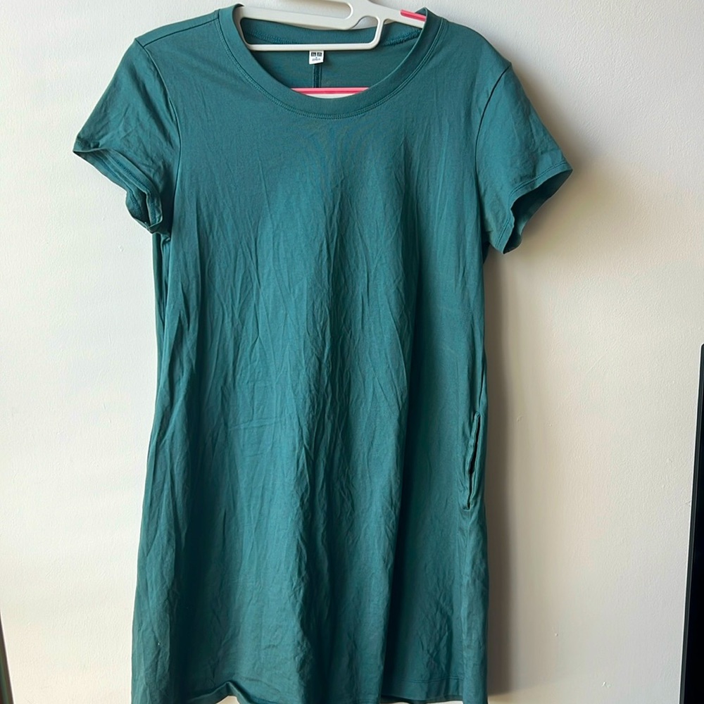 Uniqlo T-Shirt Dress with Pockets